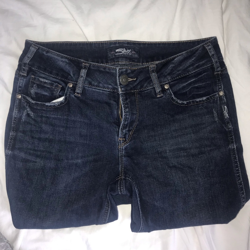 Straight leg blue jeans